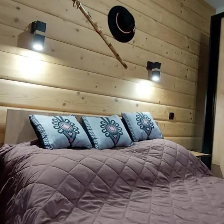 Trzy Kopce & Bike & Sauna Apartment *