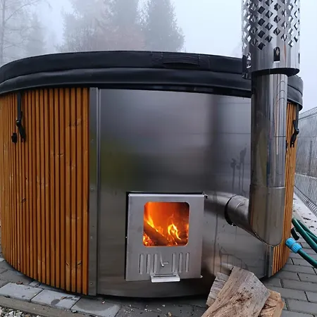 Trzy Kopce & Bike & Sauna Apartment
